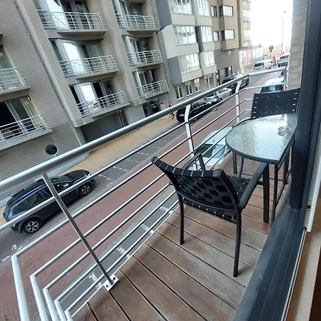Maison De La Apartment *